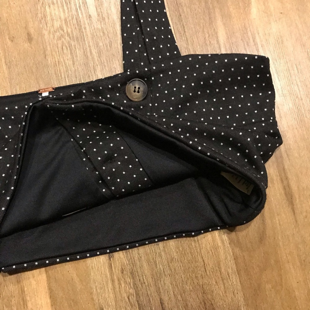 Free People Polka dot slant button front crop top - Picture 4 of 8
